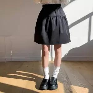 [옷자락]여자 봄여름 가벼운 셔링 티어드 밴딩 미니스커트