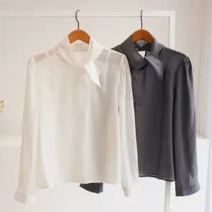 [잇수다] 아티노 시스루 타이 퍼프 블라우스