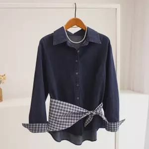 [잇수다] (SET) 찰리플 체크 배색 루즈핏 데님 카라 셔츠 + 스카프 세트