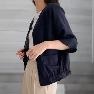 [신상오픈런]여성 7부소매 스트링 노카라 린넨 혼합 자켓 (34325823)