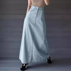 [신상오픈런]여성 A라인 롱 청치마 연청색 뒷밴딩 절개 스커트 (37709121)