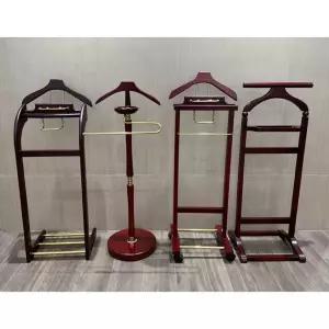 원목행거 슈트 호텔 고급 정장 플로어 양복걸이 행거