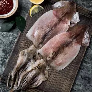 [삼해진미] 자연산 반건조 오징어 10미(900g)