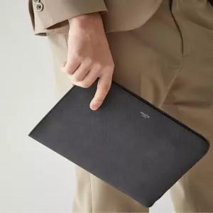 헤지스 액세서리 25FW [TD케빈] 블랙 소가죽 지퍼형 클러치백 HJHO5F625BK