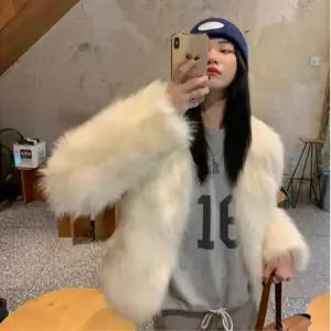 여성용 인조여우털 세미크롭 숏자켓 하객룩 데이트룩 캐주얼룩 겨울룩 세련된 산책룩