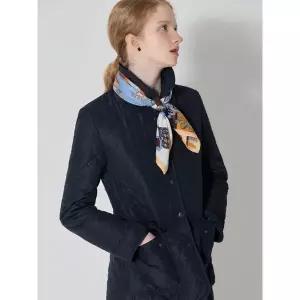 [하프클럽/]실용성있는 에크루 퀼팅 점퍼 머플러 2종세트