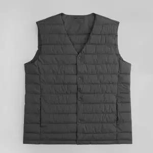 [엠엔씨][MNC] 웰론 브이넥 패딩조끼 (MDPD218NK)