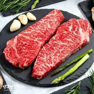 [하나더+1][냉장] 1++ 한우 채끝살 300g 구이용 채끝 등심 설로인 스테이크 바베큐 캠핑 투뿔한우 마장동 프리미엄 소고기 (사전예약 3/20~발송)