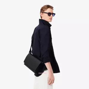 [롯데백화점]라코스테 26SS NEW 멘즈클래식 메신저백 KP NH4645H56G000