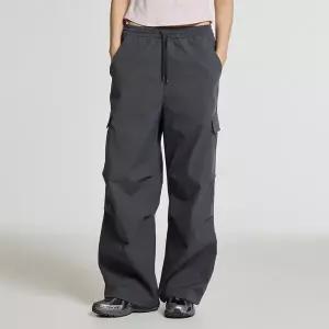 NB 뉴발란스 WOMEN 에센셜 우븐 카고 와이드팬츠 NBNTG2W322-60