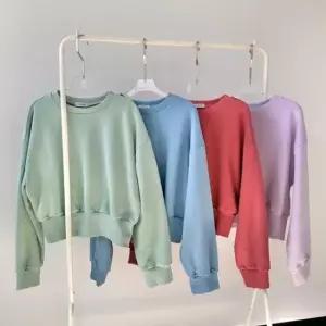 [의류] 융털 기모 크롭 도톰 맨투맨 티 파스텔톤 무지 티셔츠