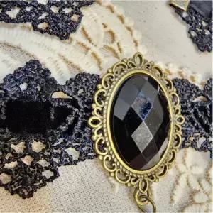 유니크 블랙 북유럽 벨벳 보석 레이스 목걸이 메탈 초커