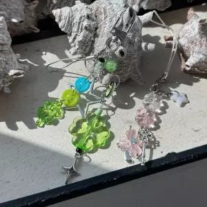 감성 포인트 부적 네잎클로버 키링 바다 가을 봄 블링 여름 투명 비즈 행운 6종