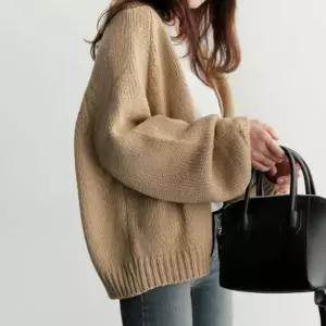 여성 가을 데이트 나들이 간편 외출복 코디 가디건 봄 스타일링 여리핏예쁜 간절기패션