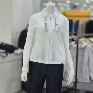 [레노마레이디]넥 스트링 점퍼 R2H11WJP020