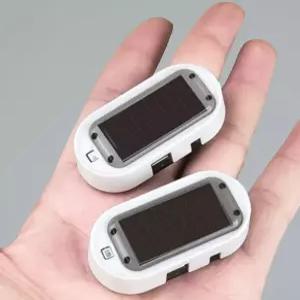 차량용 가짜 모형 블랙박스 자동차 도난방지 안전등 CCTV 1+1