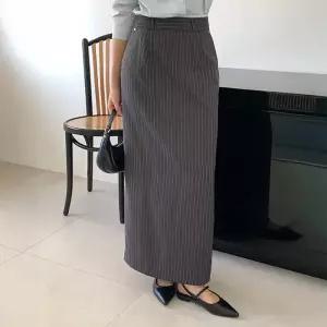 [코코블랑] 위아 스트라이프 롱 트임 스커트