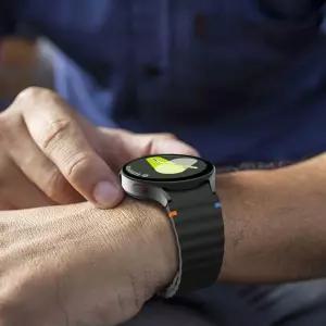 갤럭시워치4클래식 웨이브 스트랩 실리콘재질 포츠밴드 날개형 42 46mm 시계줄 마트 웨어러블악세사리 가죽