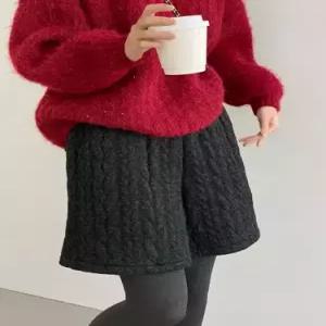 여성용 반바지 도톰 패딩 밴딩 허리 와이드 슬림핏 5부 DUCHI1