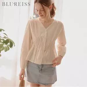 [블루레이스] 펀칭 레이스 V넥 스모크 블라우스_B6S1BL5481