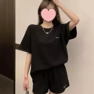 여자 꾸안꾸 반팔 반바지 세트 홈웨어 트레이닝 투피스