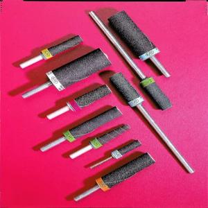 표준 연마제 A/O 스트레이트 카트리지 롤 711599 1/4 in x 1 1/8 80 케이스당 100개