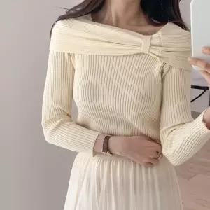 [신상오픈런]리본 골지 긴팔 봄하객룩 크림 쇄골 슬림니트 (30416884)