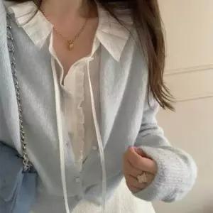 [옷은날개] 에투르 프릴 블라우스 여성 봄 레이어드 타이 퍼프