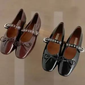 [신상오픈런]20대 여성용 사랑스러운 리본 장식 메리제인 플랫슈즈 (34325868)