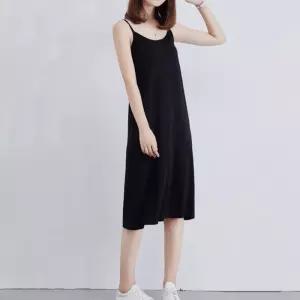 다용도 베이직한 디자인 홈웨어 이너 데일리 원피스