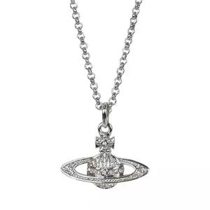 [비비안웨스트우드] 26SS 여성 미니 바스 릴리프 목걸이 실버 63020086 02P116