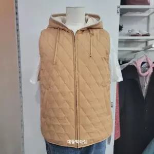 [하프클럽/] DP01 니트배색후드 베스트 OHESVT101