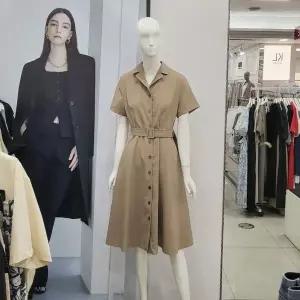 [하프클럽/]Abfz DP01 노치드 플레어핏 벨티드 원피스 AFY3GO01