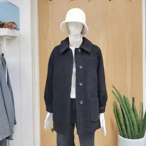 [하프클럽/] DP01 스탠카라 오버핏 부클 코트 CO8IJK17