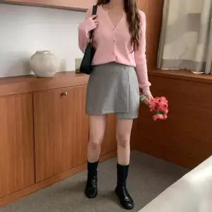 [신상오픈런]헤링본 속바지 슬림핏 에이라인 랩스커트 봄치마 (31929287)