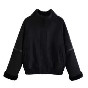 여성용 추동 일체형 재킷 융털 칼라감 가죽 무스탕 트렌디 아이템 블라우스 점퍼 HT4