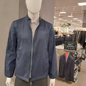 트레몰로 HC09 네이비 여름 나일론 점퍼 26SS 네이비 여름 나일론 점퍼 TRHCL6M3111