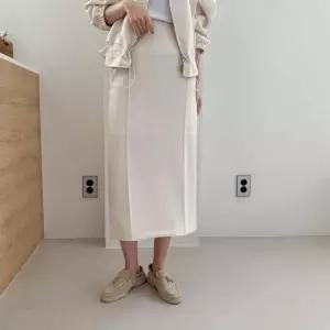 [신상오픈런]딱붙 일자치마 드뮤어 슬림핏 검정 롱스커트 (31610790)