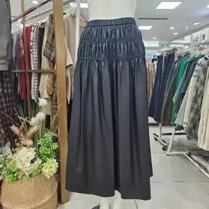 [하프클럽/] DP01 하이셔링가죽스커트 a25sk5304