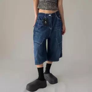[신상오픈런]여성 링사 버뮤다 데님 스티치 사선 빅 카고 청 반바지 (38541291)