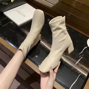 [셀러허브]스퀘어 앵클삭스부츠 통굽 앵글발목부츠 6cm (S28436071)