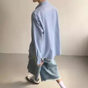 남친 캐주얼 솔리드 데이트룩 셔츠 봄가을 긴팔 진주 금욕 레터링 인기1