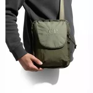 CP COMPANY 25FW Plain Paper Touch Shoulder Bag (19CMAC119A 110188G 652) (플레인 페이퍼 터치 숄더백)