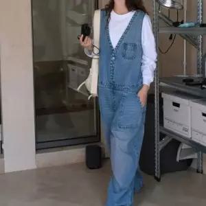 팔콘 여성 바지 팬츠 데님 캐주얼 가을 와이드핏 루푸 점프슈트 오버롤 스타일 워싱 KKE3