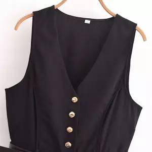 앤트맨 여성바지 점프슈트 패션 벨트 민소매 숏 브이넥 OPH1