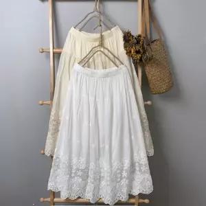 앤트맨 스커트 가을 캐주얼 자수 여성치마 레이스 펀칭 A라인 OPH3