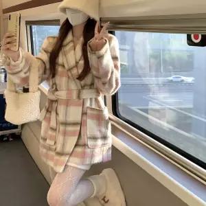 캐시미어코트 빈티지 감성 허리 스트랩 여성 체크 반코트