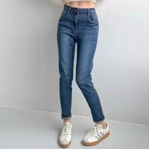 [신상오픈런]여자 로우라이즈 스판 스키니진 진청 가을 청바지 (42358019)