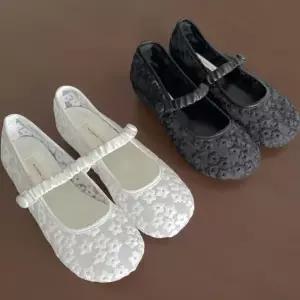 [신상오픈런]여성 꽃 패턴 시스루 메리제인 플랫슈즈 (35829988)