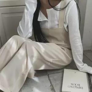 [신상오픈런]여자점프수트 플레어팬츠 세미와이드 풀오버 통바지 (30511516)